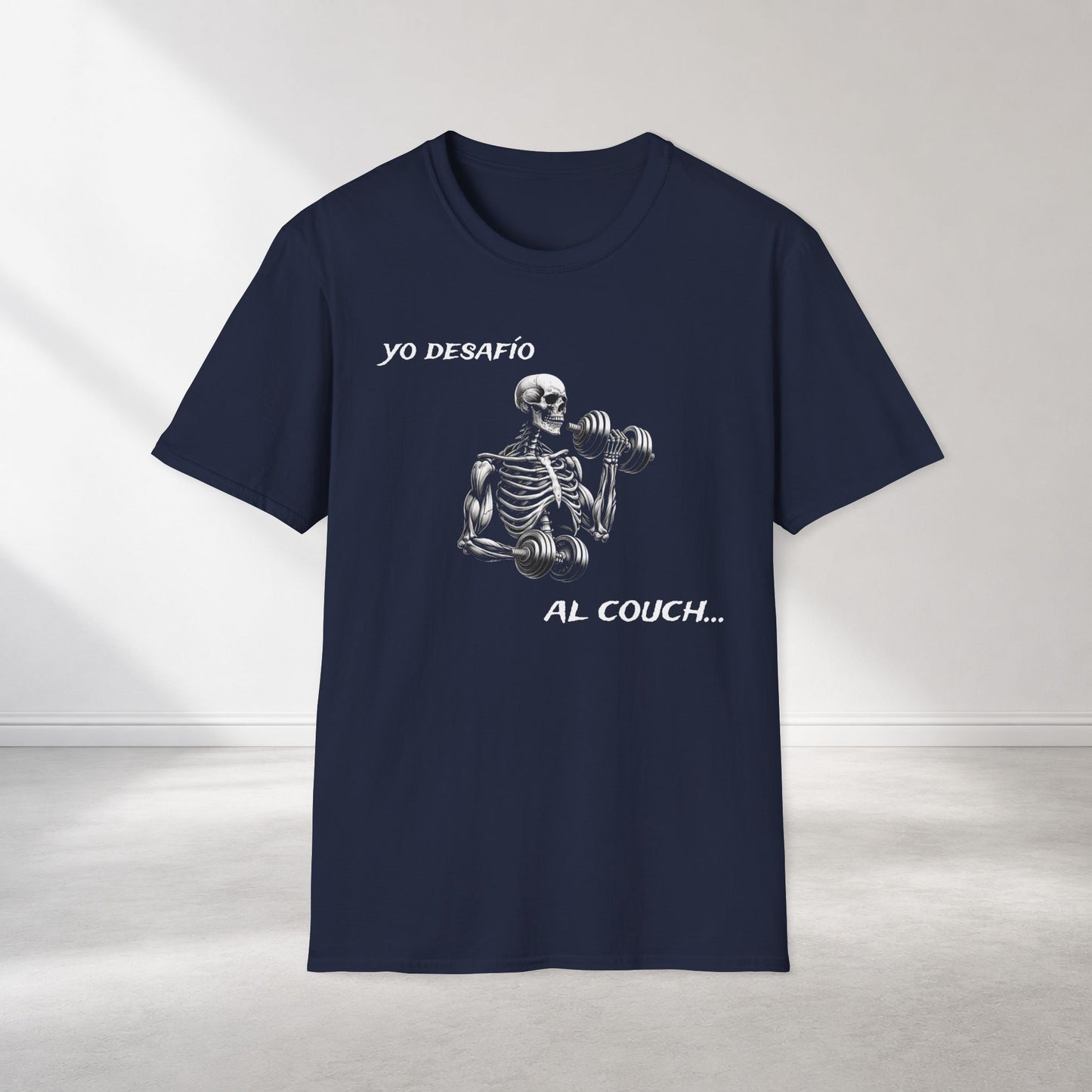 Yo Desafio Al Couch Skeleton Gym T-Shirt tee for fitness gift and fitness shirt - perfect occasion piece