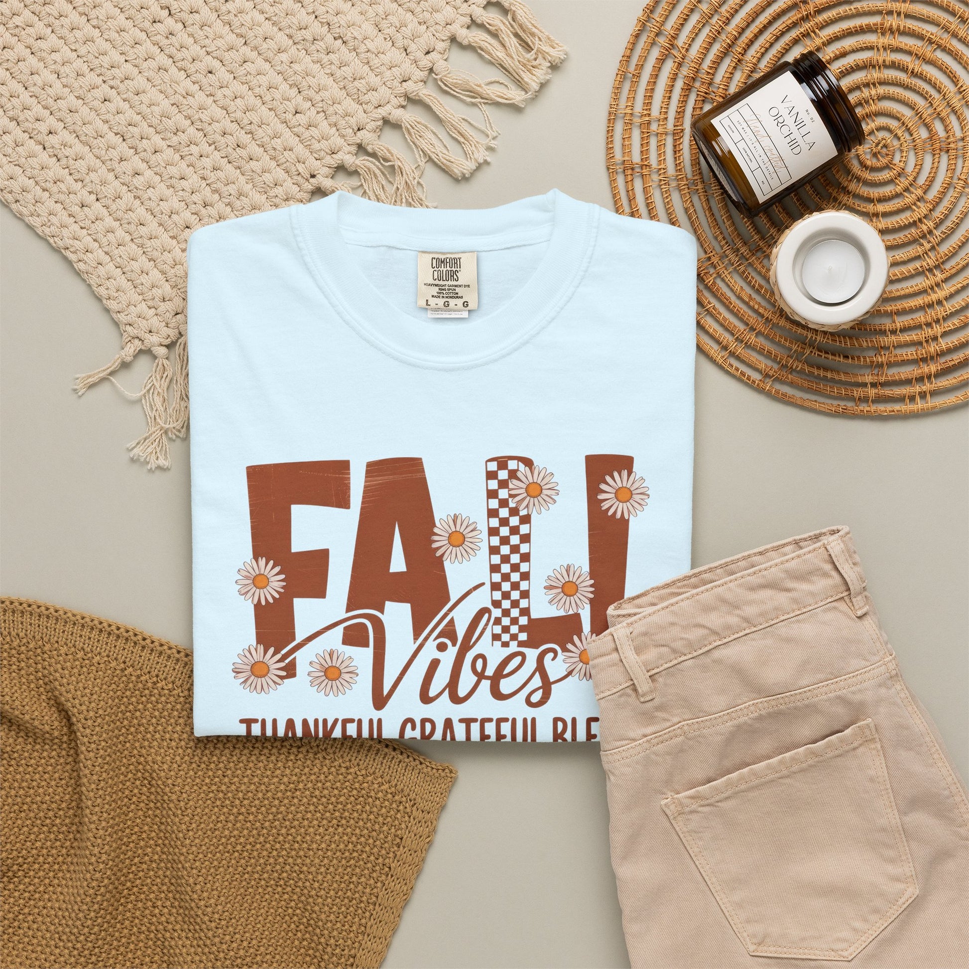 Fall Vibes Shirt, Thankful Grateful Blessed Shirt, Autumn Daisy Shirt, Comfort Colors Fall Tee, Thanksgiving Shirt Women