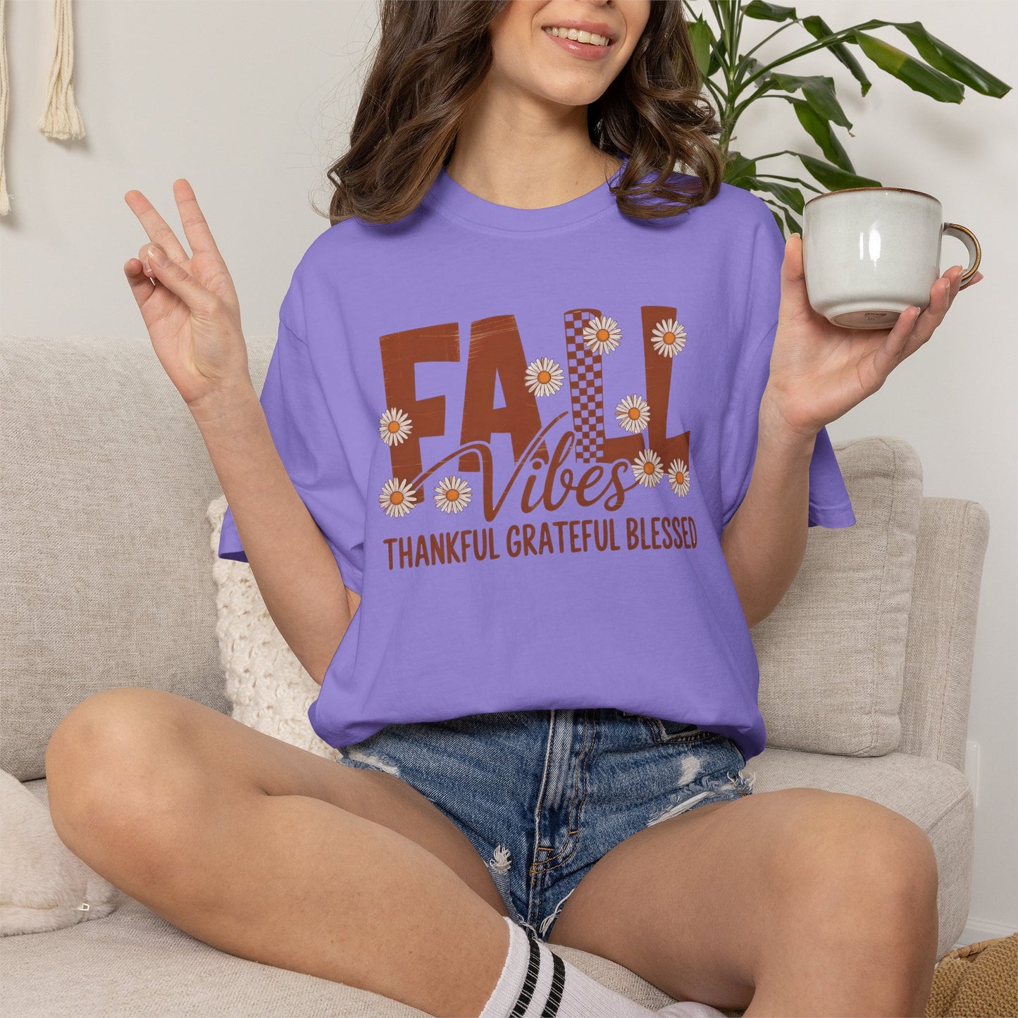 Fall Vibes Shirt, Thankful Grateful Blessed Shirt, Autumn Daisy Shirt, Comfort Colors Fall Tee, Thanksgiving Shirt Women