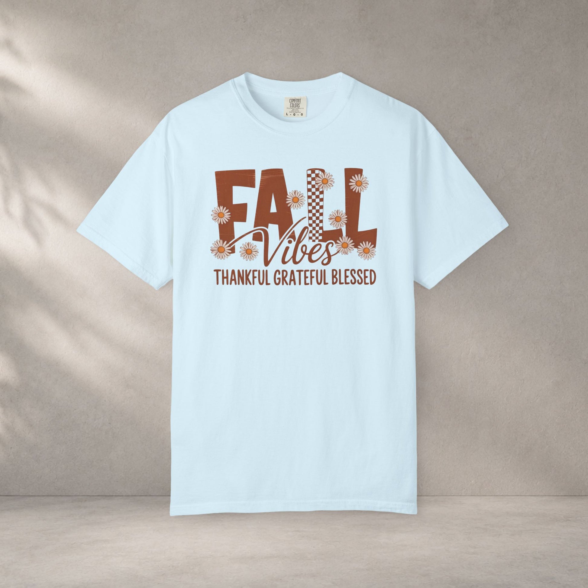 Fall Vibes Shirt, Thankful Grateful Blessed Shirt, Autumn Daisy Shirt, Comfort Colors Fall Tee, Thanksgiving Shirt Women