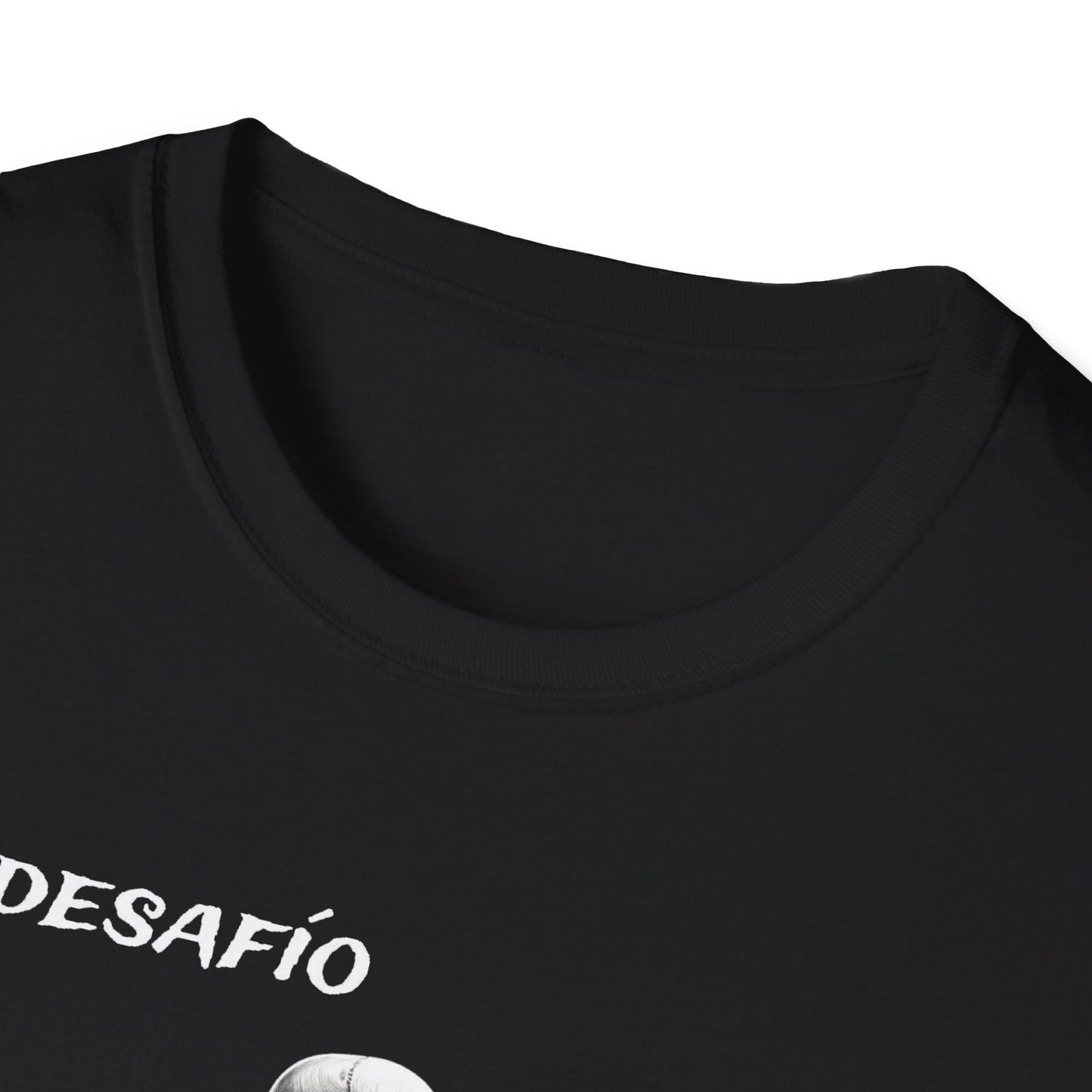 Yo Desafio Al Couch Skeleton Gym T-Shirt graphic tee gift idea for funny gym shirt lovers - thoughtful unique present