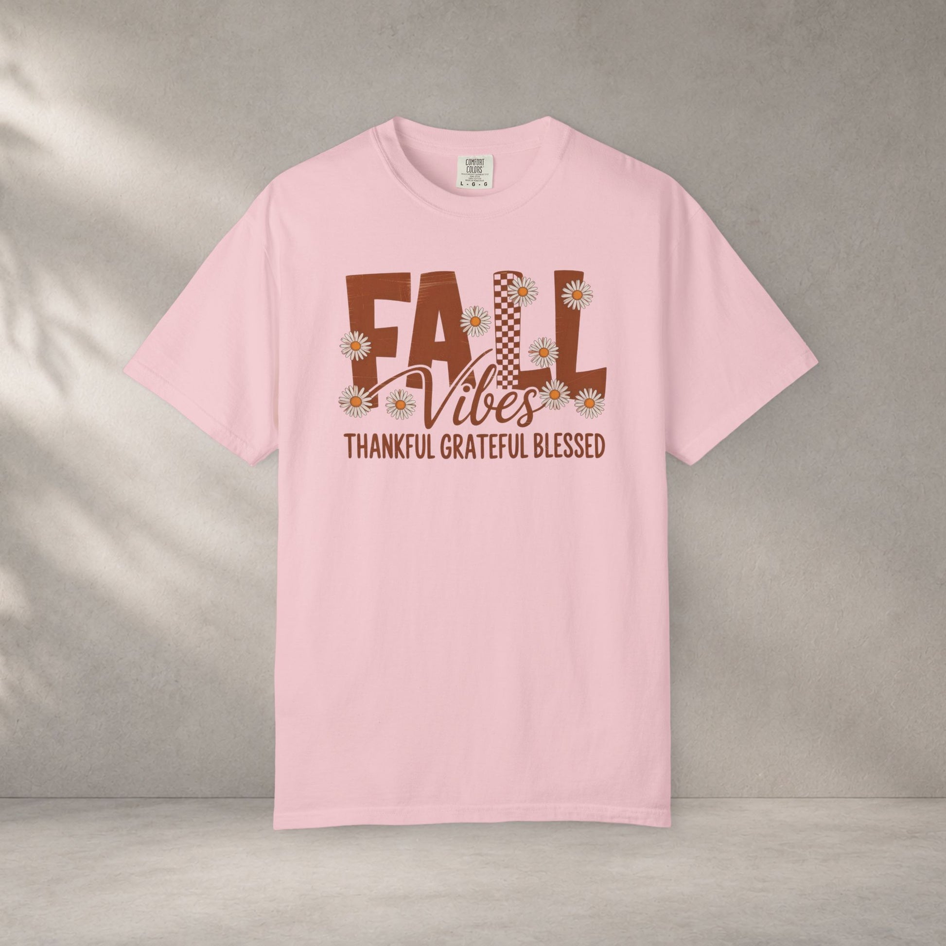 Comfortable unisex Fall Vibes Shirt, Thankful Grateful Blessed Shirt, Autumn Daisy Shirt, Comfort Colors Fall Tee