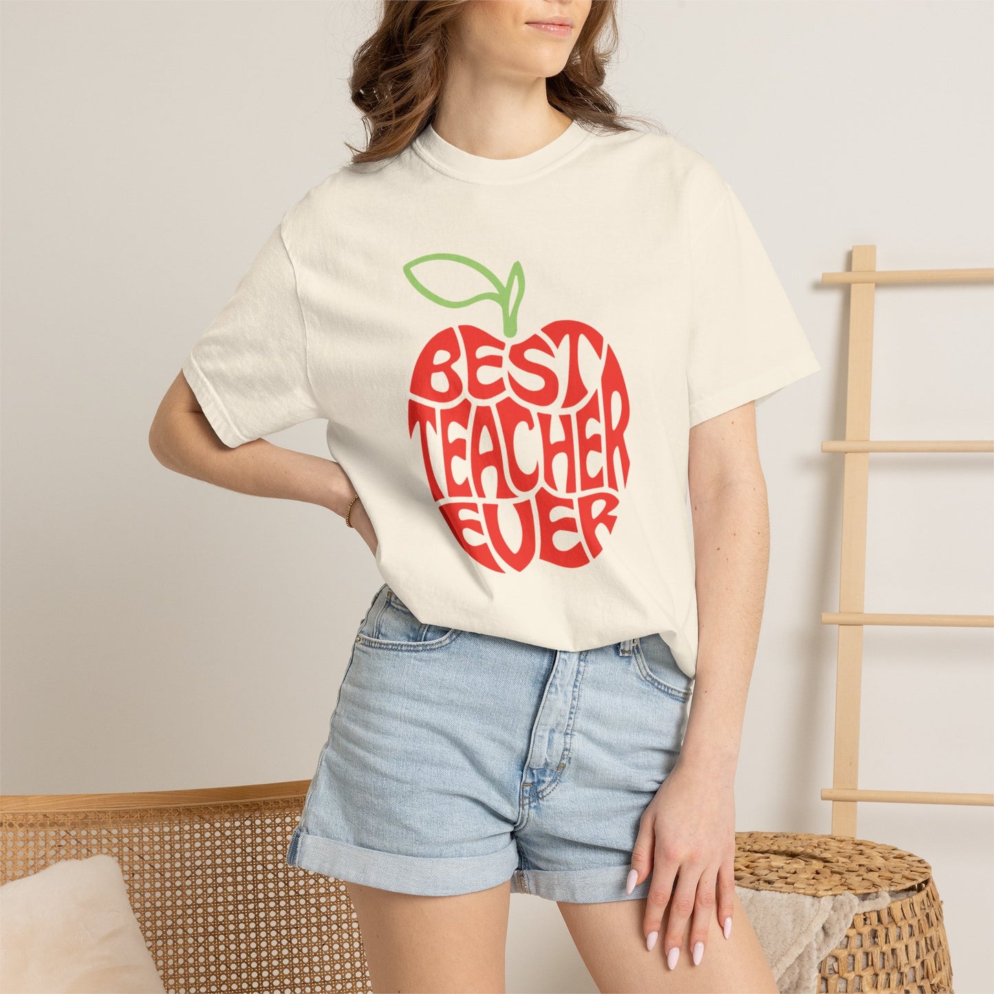 Best Teacher Ever Shirt | Apple Teacher Graphic Tee